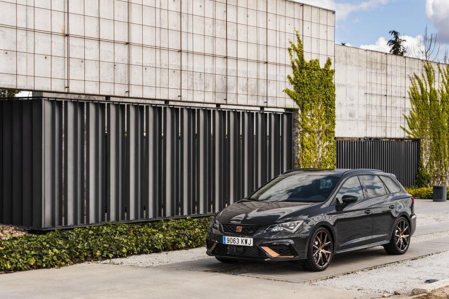  Seat Leon Cupra R ST (5F) 2018 года  (WW) (фото 40 из 40)